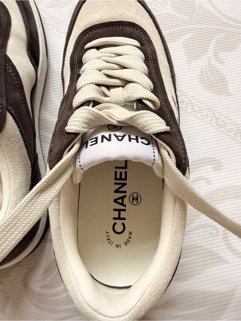 CHANEL Black and Cream Low-Top Men’s Sneakers - Picture 8 of 10
